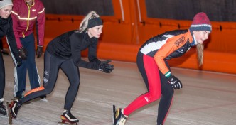 Schaatsen_Alcedo_EmeseHeijkoop_JackParker-1050x557